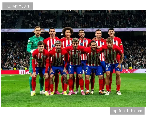 范加尔战术体系助力球队实现攻防平衡,开启新时代足球变革