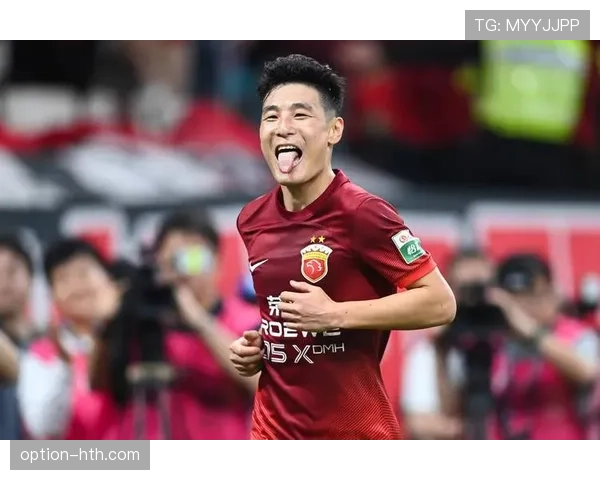 赛季最佳阵容揭晓：明星球员表现稳健，铸就辉煌战绩